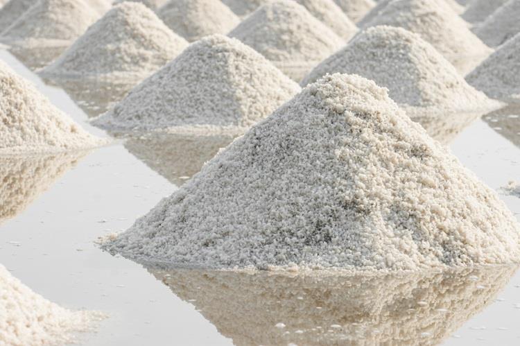 Buy Titanium Dioxide in UAE. Comprehensive Guide and Best Supplier