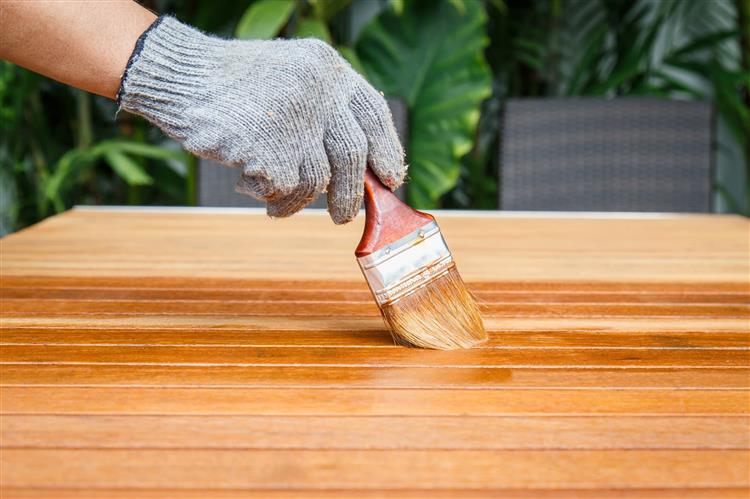 The Best Way to Clean Varnishes | a Step-By-Step Varnish Cleaning Guide